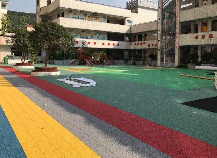 Anti Corrosion Outdoor Sports Flooring Reducing Injury And Fatigue Long Life